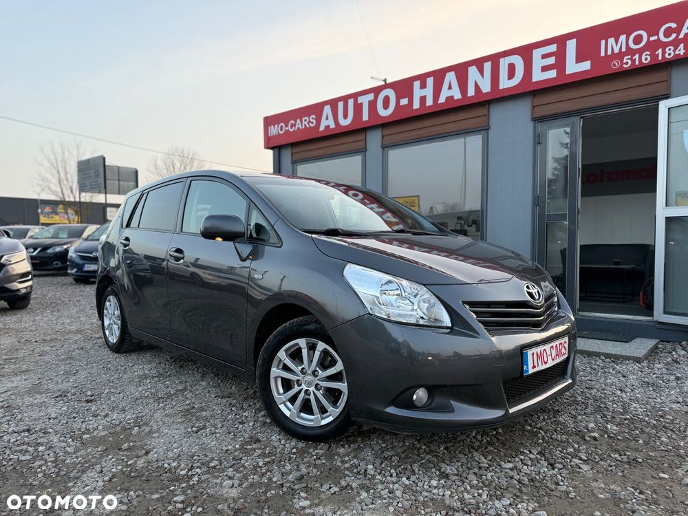 Toyota Verso 2.0 D-4D Premium - 9