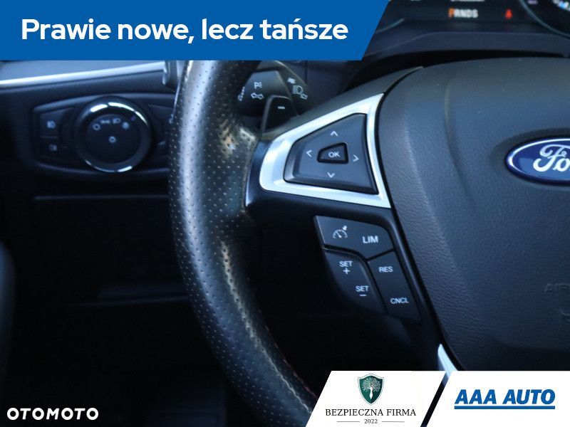 Ford S-Max - 24