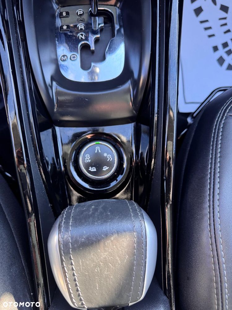 Peugeot 2008 1.2 Pure Tech Crossway S&S EAT6 - 17