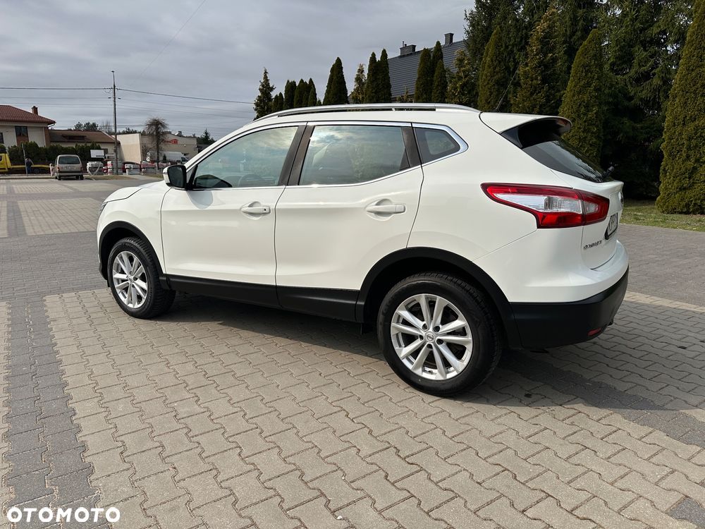 Nissan Qashqai 1.2 DIG-T Tekna - 4