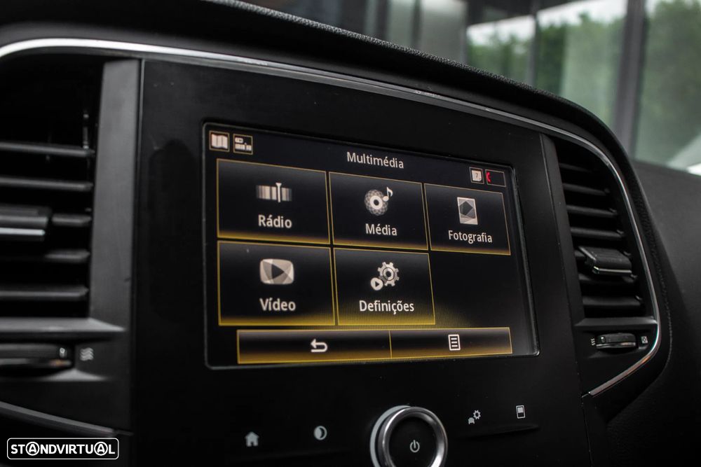 Renault Mégane Sport Tourer ENERGY dCi 110 EDC INTENS - 35
