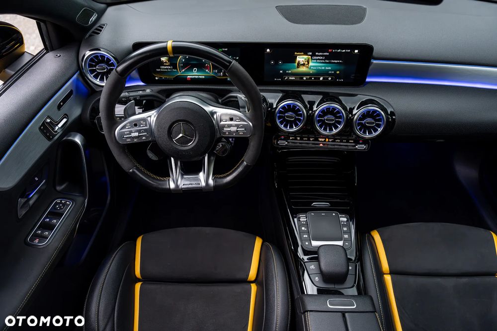Mercedes-Benz Klasa A 45 S AMG 4-Matic 8G-DCT - 29