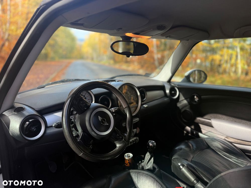 MINI ONE Standard - 12