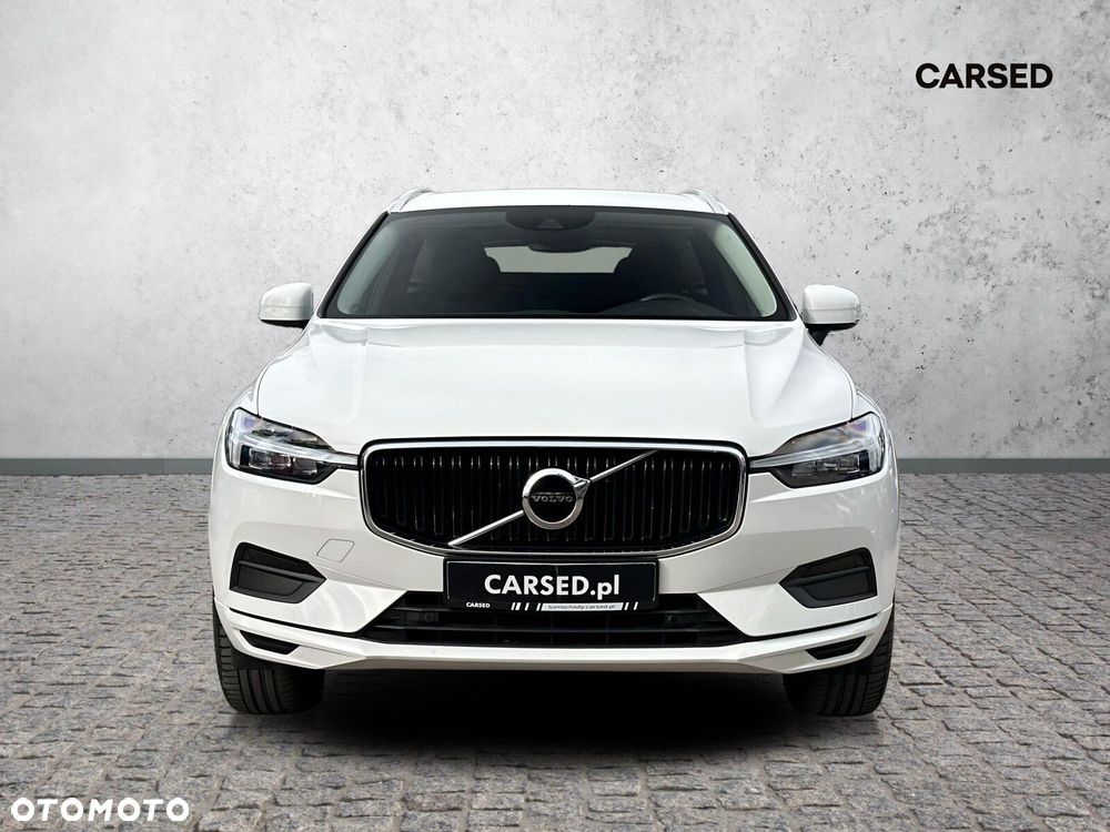 Volvo XC 60 B4 B Momentum - 10