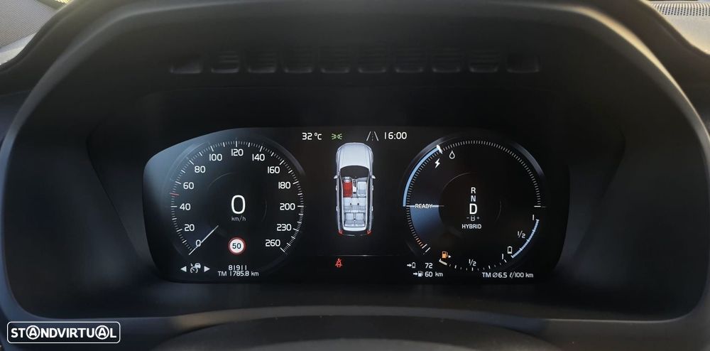 Volvo XC 90 2.0 T8 PHEV R-Design AWD - 32