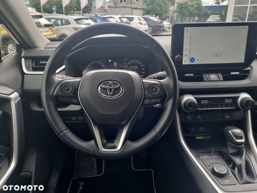 Toyota RAV4 - 17