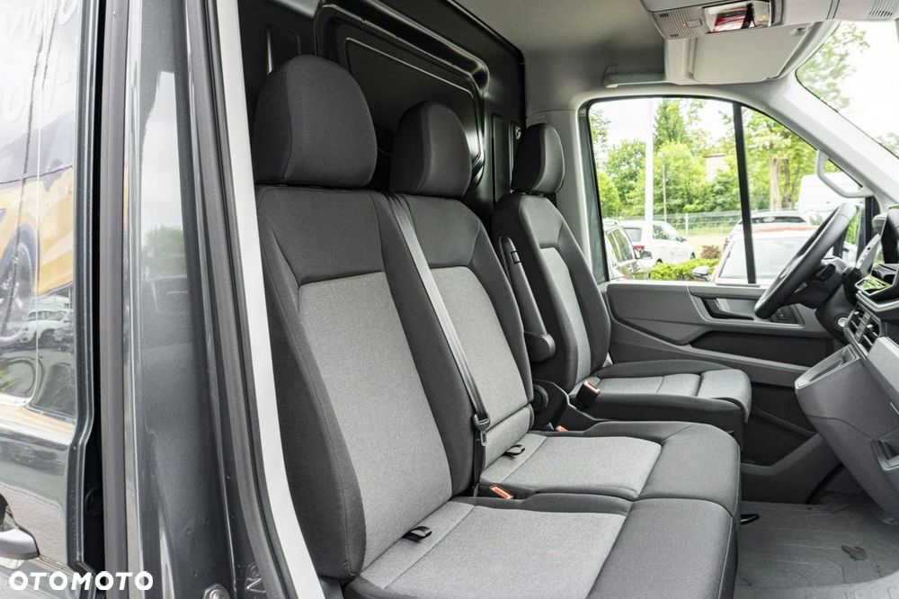 Volkswagen Crafter - 13