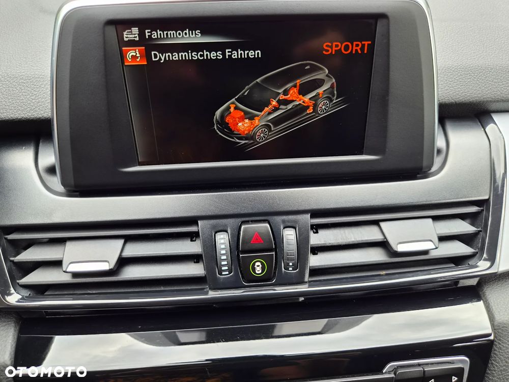 BMW Seria 2 220d Sport-Aut Advantage - 24