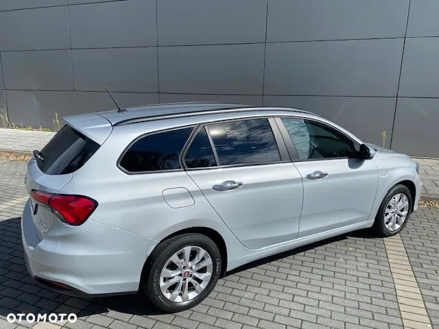 Fiat Tipo 1.4 T-Jet Easy - 12