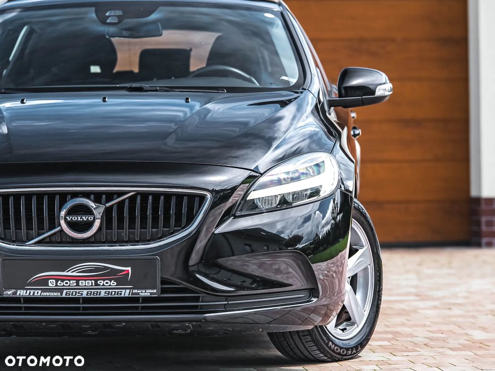 Volvo V40 D2 Momentum - 7