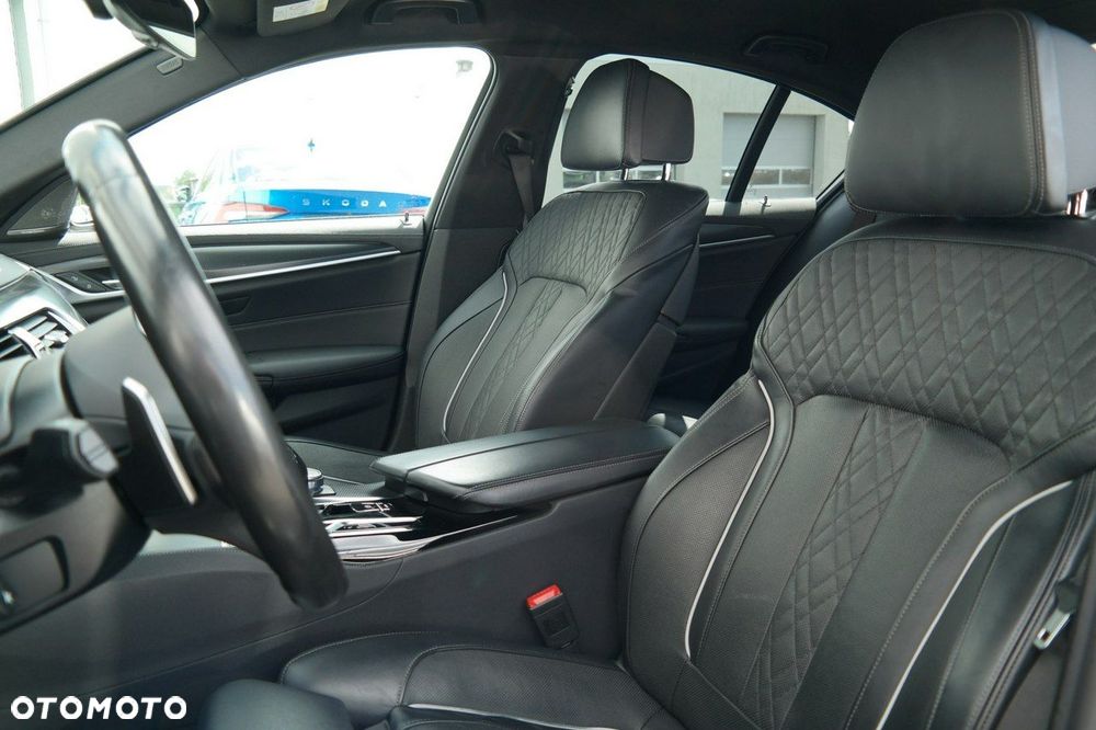 BMW Seria 5 - 13