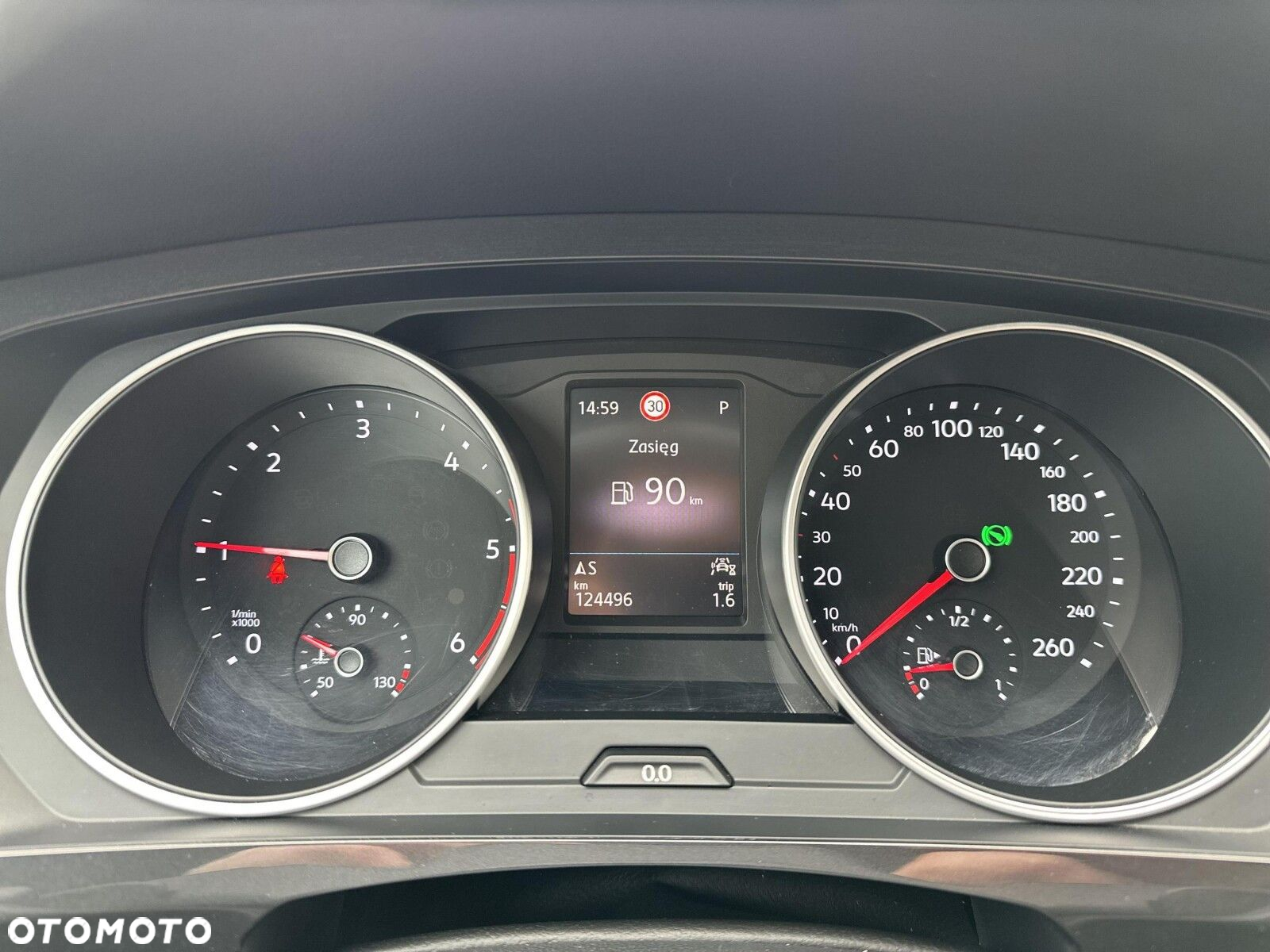 Volkswagen Tiguan - 16