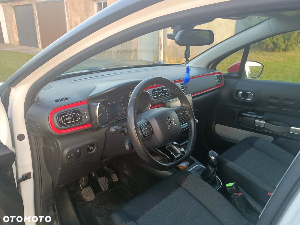 Citroën C3 1.2 PureTech Shine S&S - 8