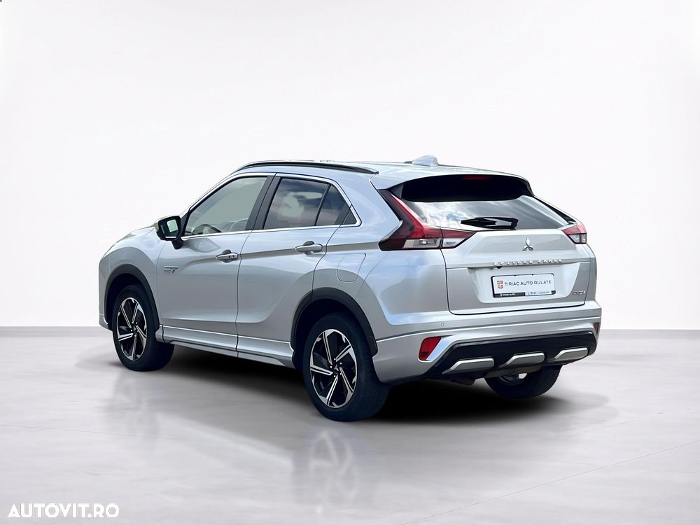 Mitsubishi Eclipse-Cross - 5