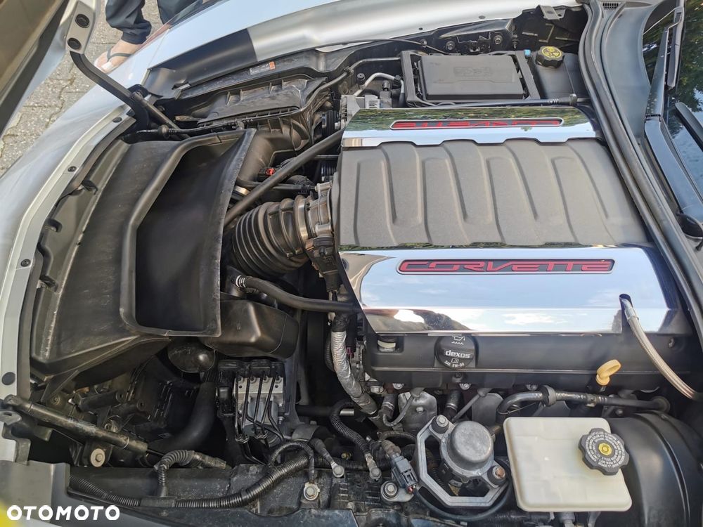 Chevrolet Corvette Stingray 2LT 6.2 V8 Automatik - 12