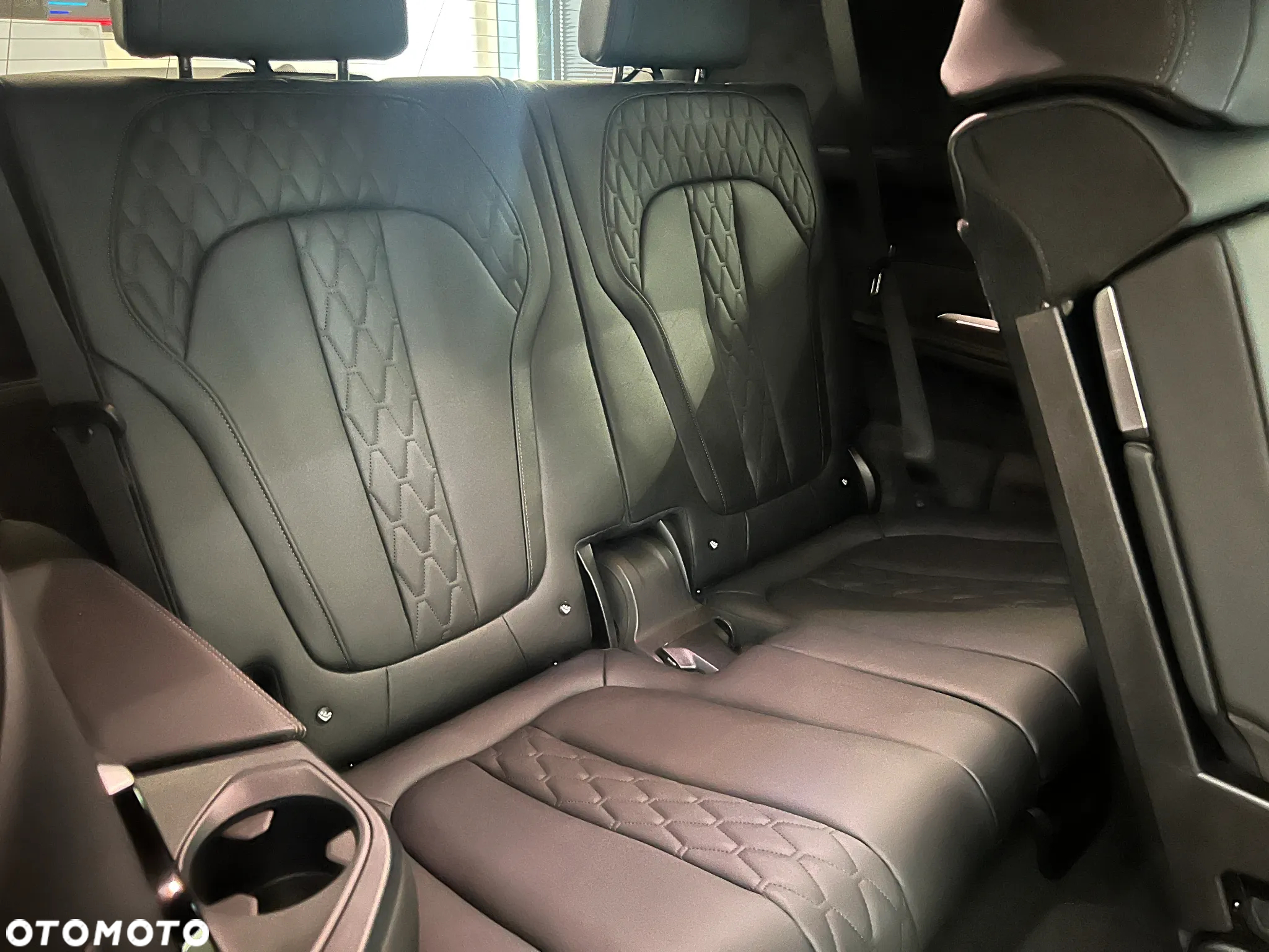 BMW X7 - 11