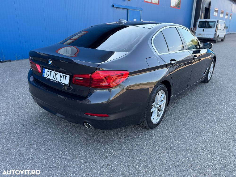 BMW Seria 5 520d xDrive AT - 5