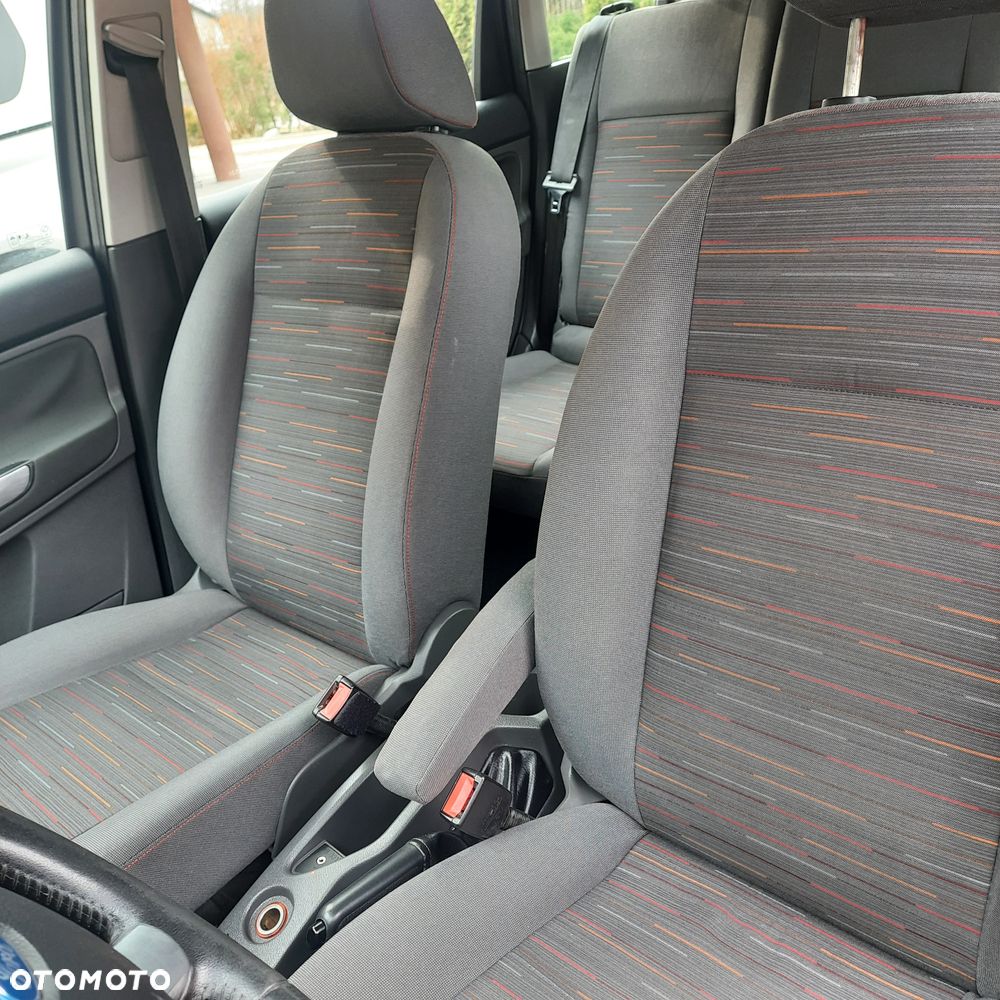 Ford C-MAX - 19