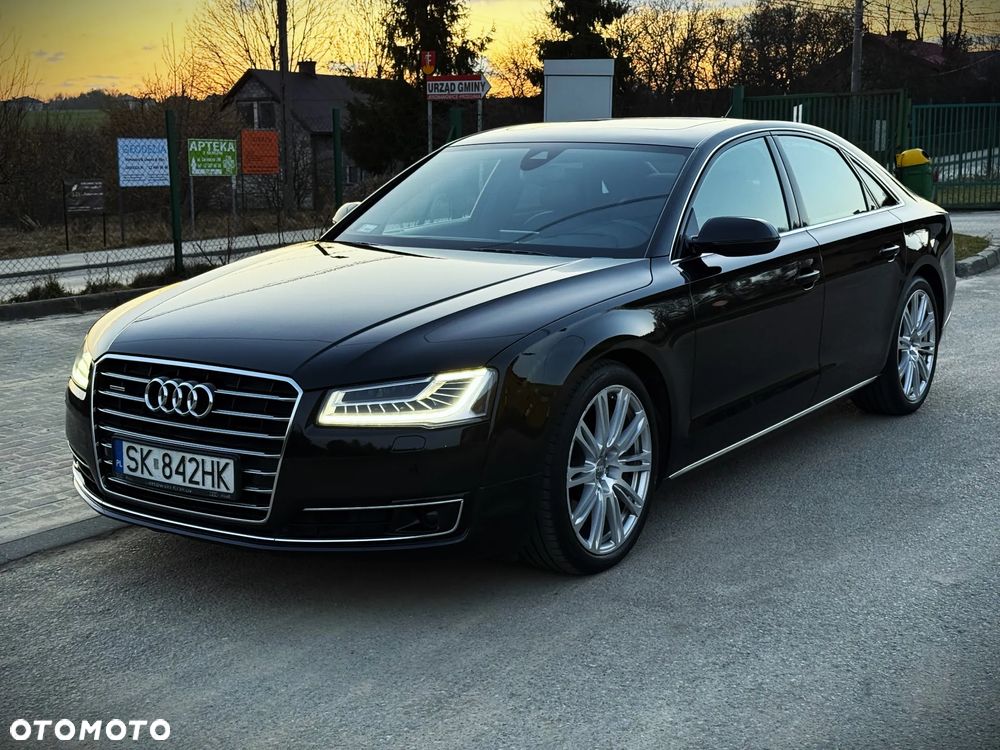 Audi A8 4.2 TDI DPF (clean diesel) quattro tiptronic - 36