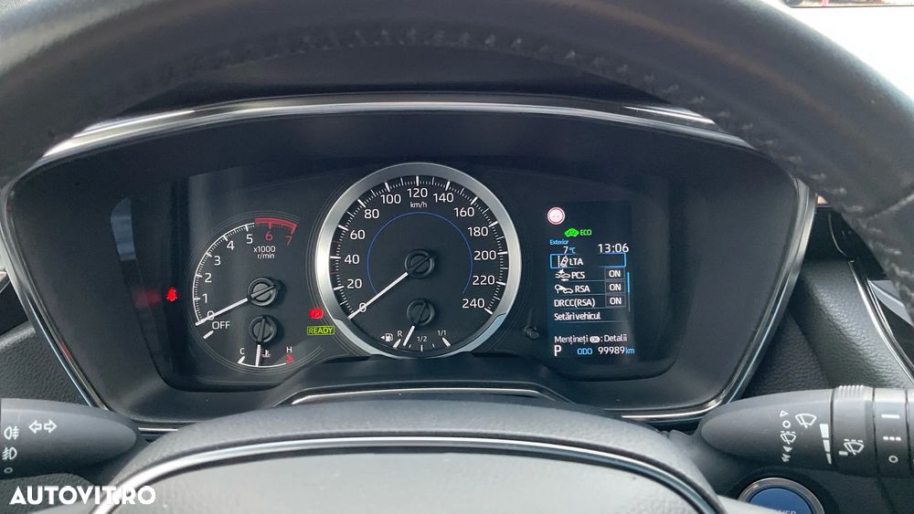 Toyota Corolla 1.8 HSD Dynamic - 12