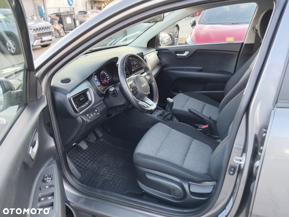 Kia Stonic 1.0 T-GDI M - 12