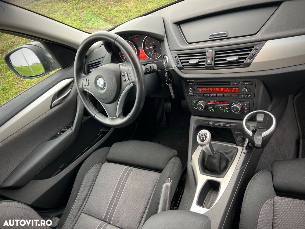 BMW X1 xDrive20d - 9