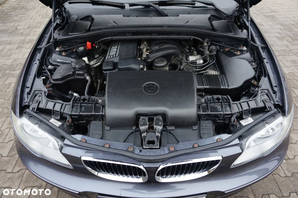 BMW Seria 1 116i - 6