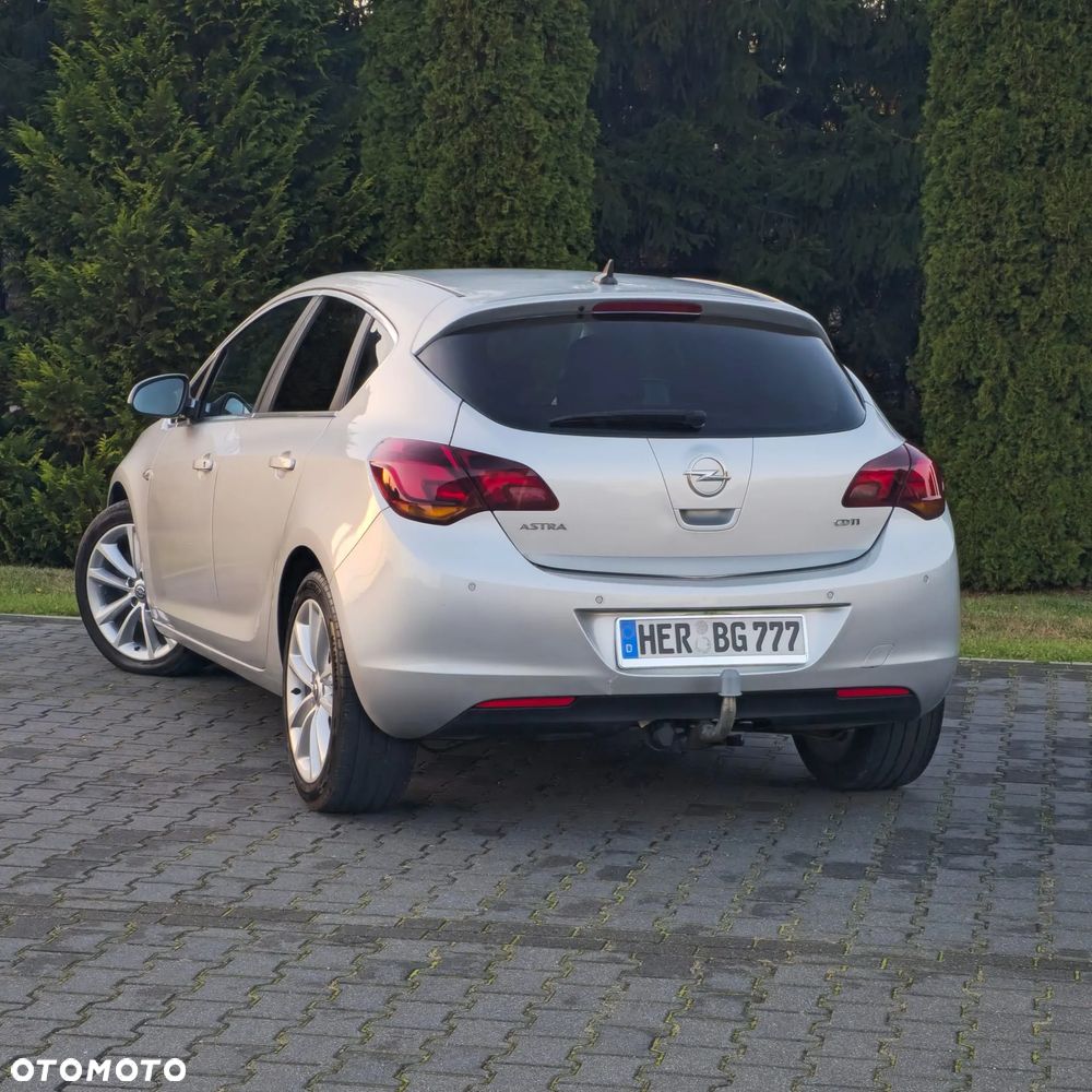 Opel Astra 1.7 CDTI DPF Cosmo - 16