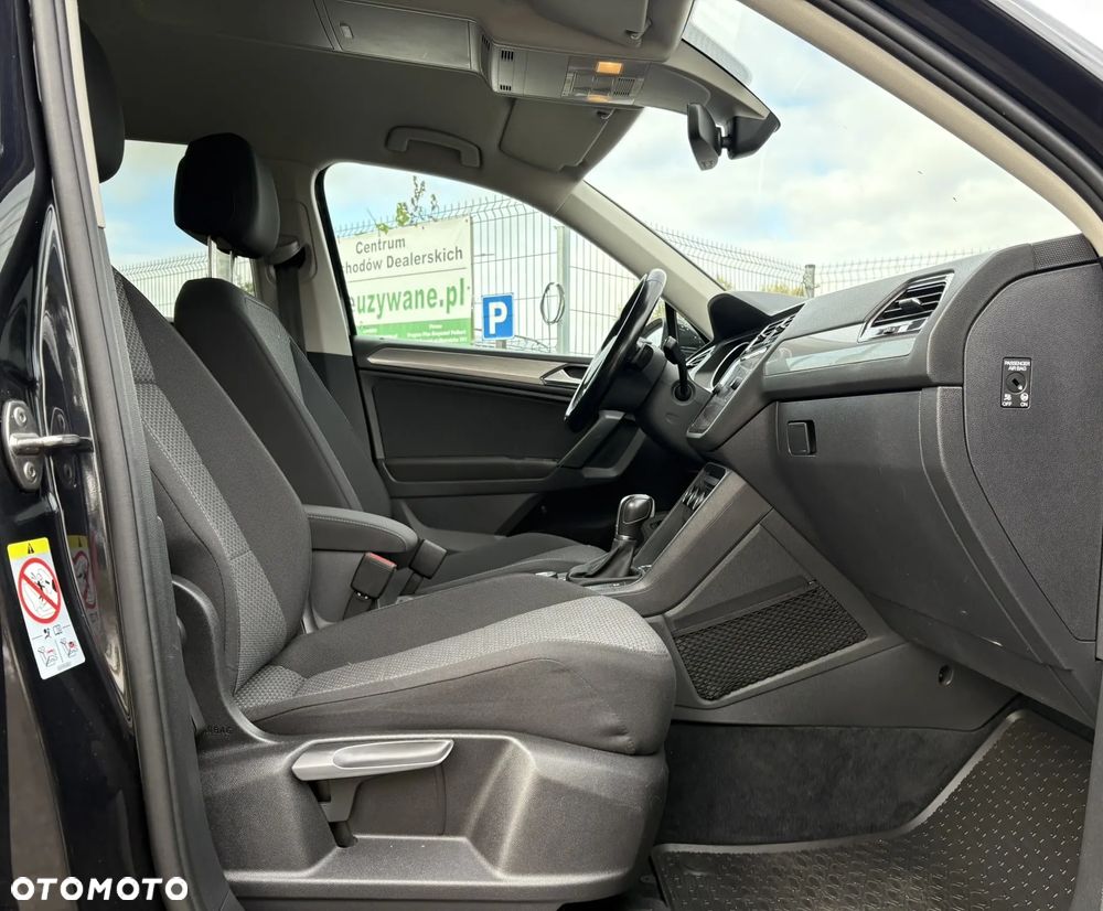 Volkswagen Tiguan Allspace 2.0 TDI 4Mot SCR Comfortline DSG 7os - 29