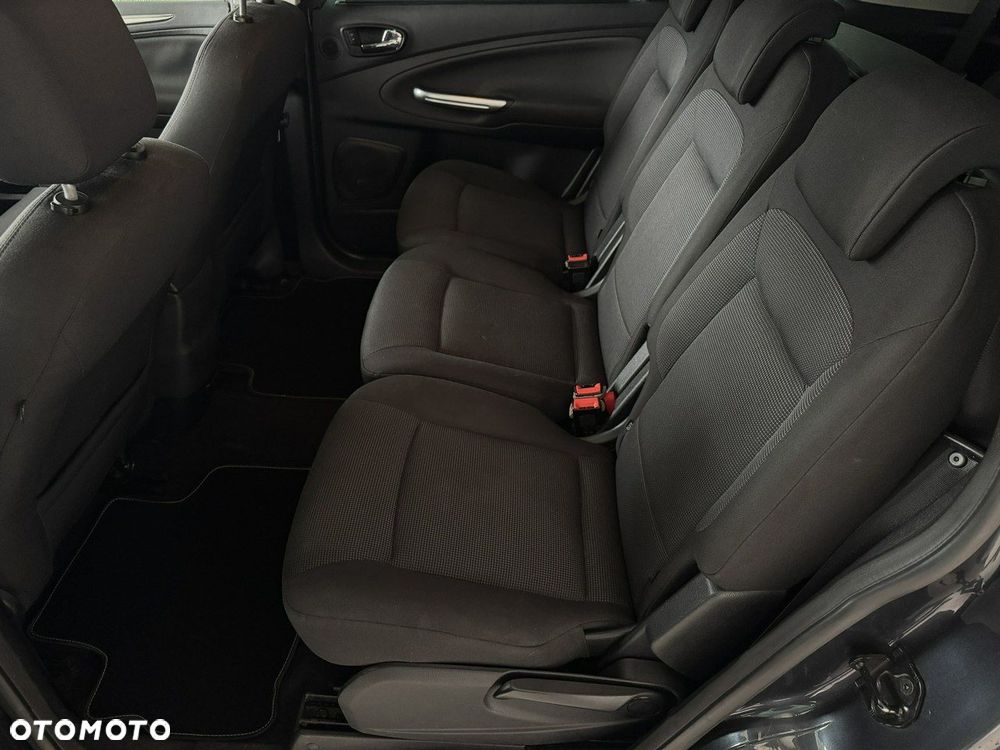Ford S-Max 2.0 TDCi DPF Titanium - 21