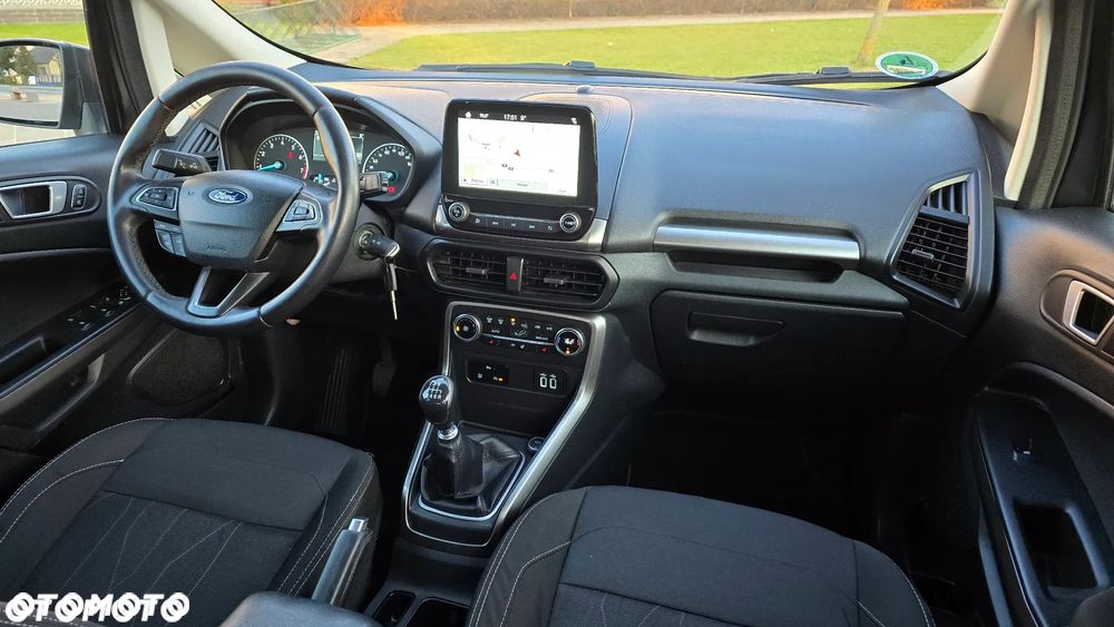 Ford EcoSport - 12