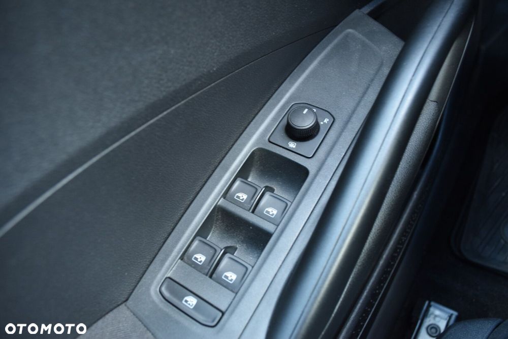 Skoda Fabia 1.0 TSI Selection - 24