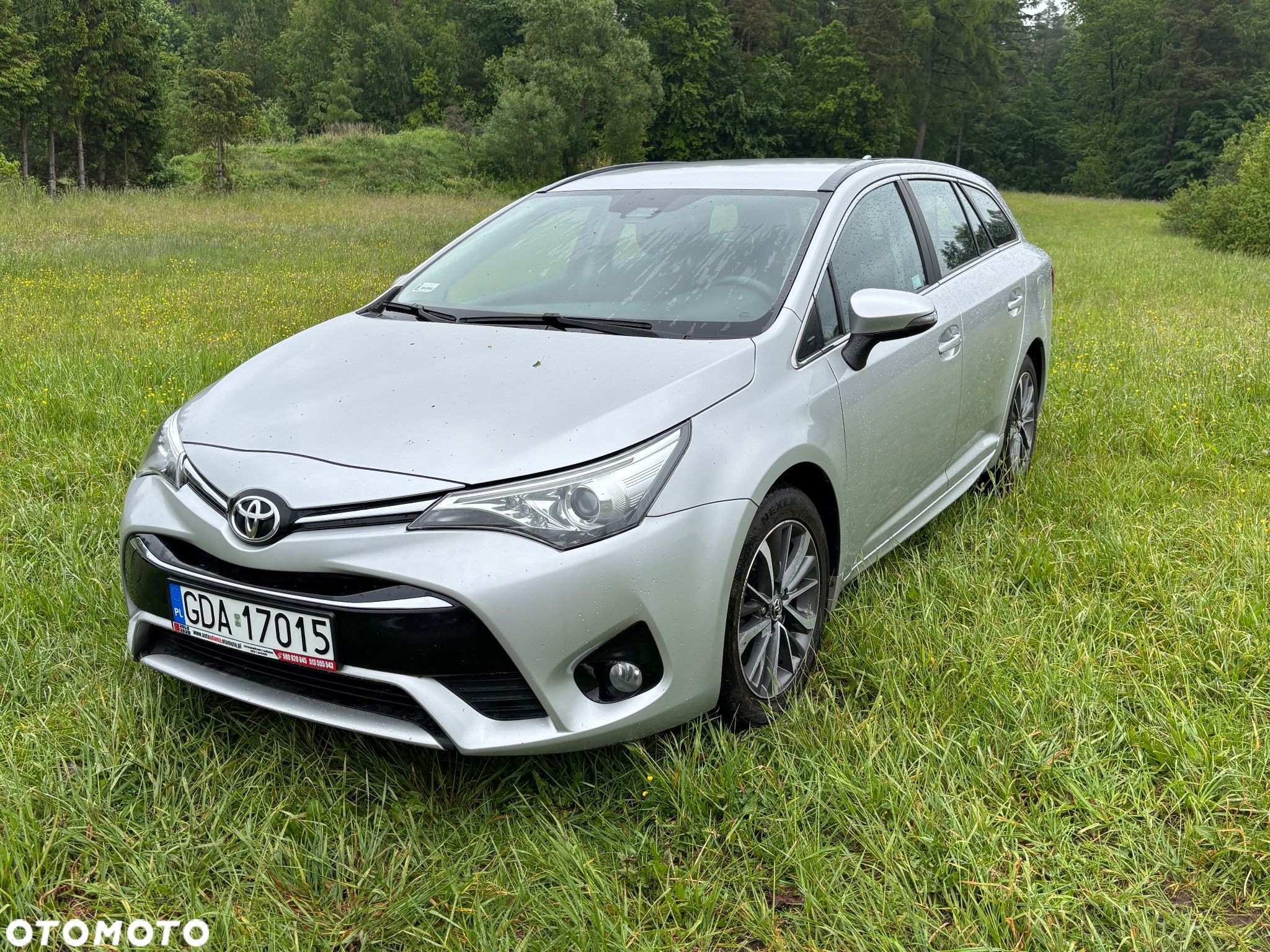 Toyota Avensis - 1