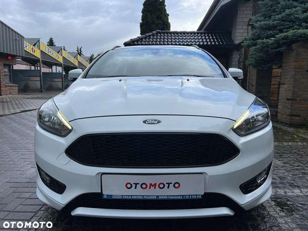 Ford Focus 1.5 EcoBoost ST-Line - 3