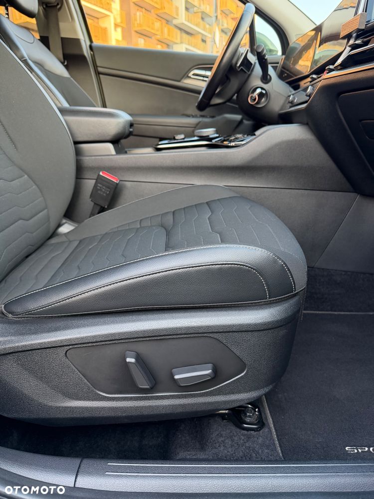 Kia Sportage 1.6 T-GDI AWD Eco-Dyn.+ (48V M-H) DCT Spirit - 19