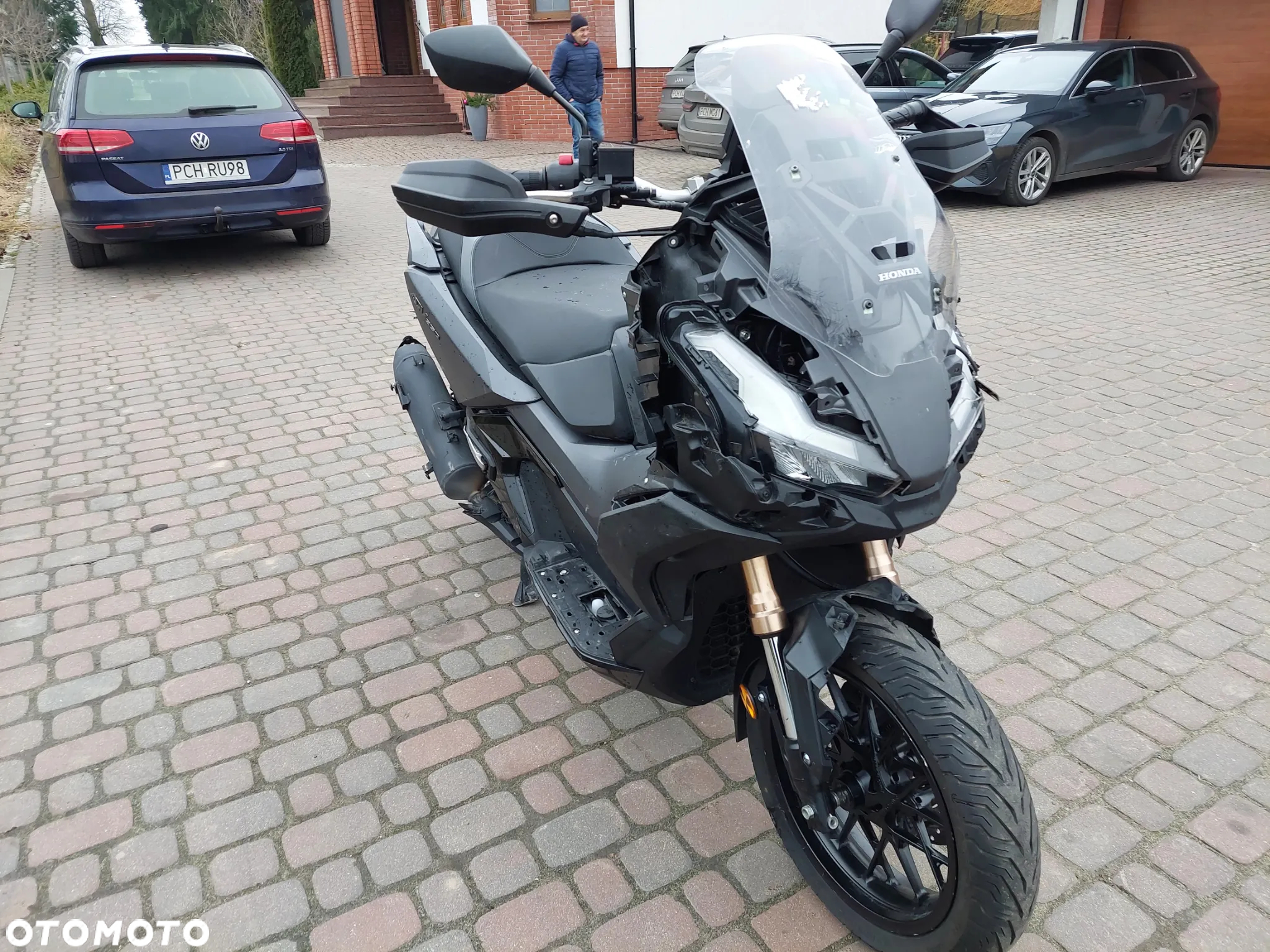Honda ADV350 - 10