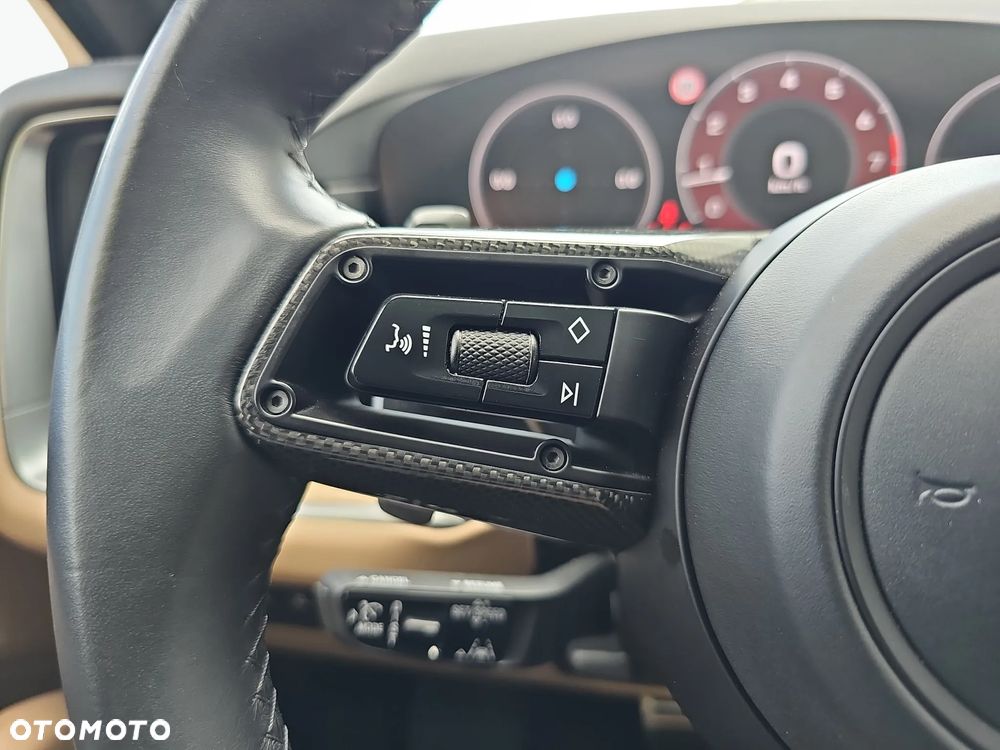 Porsche Cayenne Standard - 17