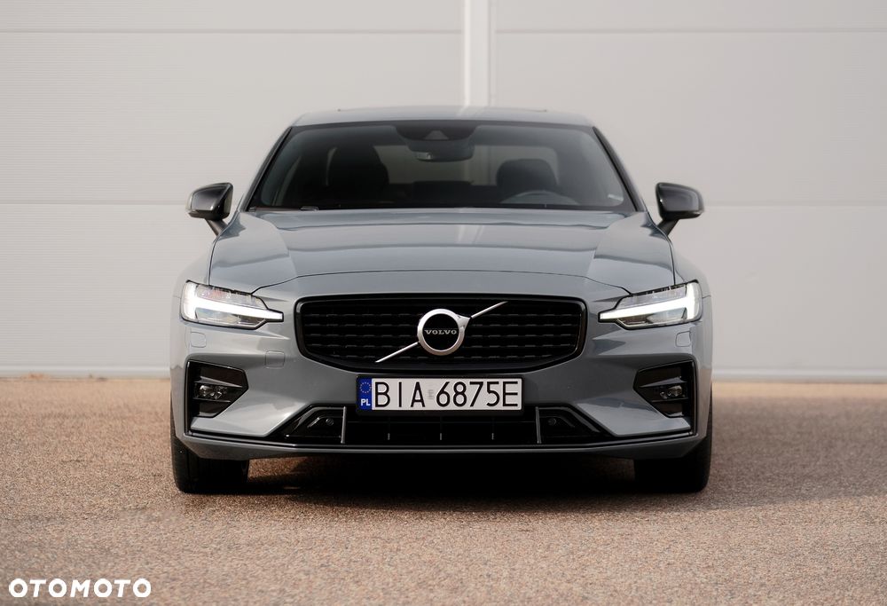 Volvo S60 T5 AWD R-Design - 10