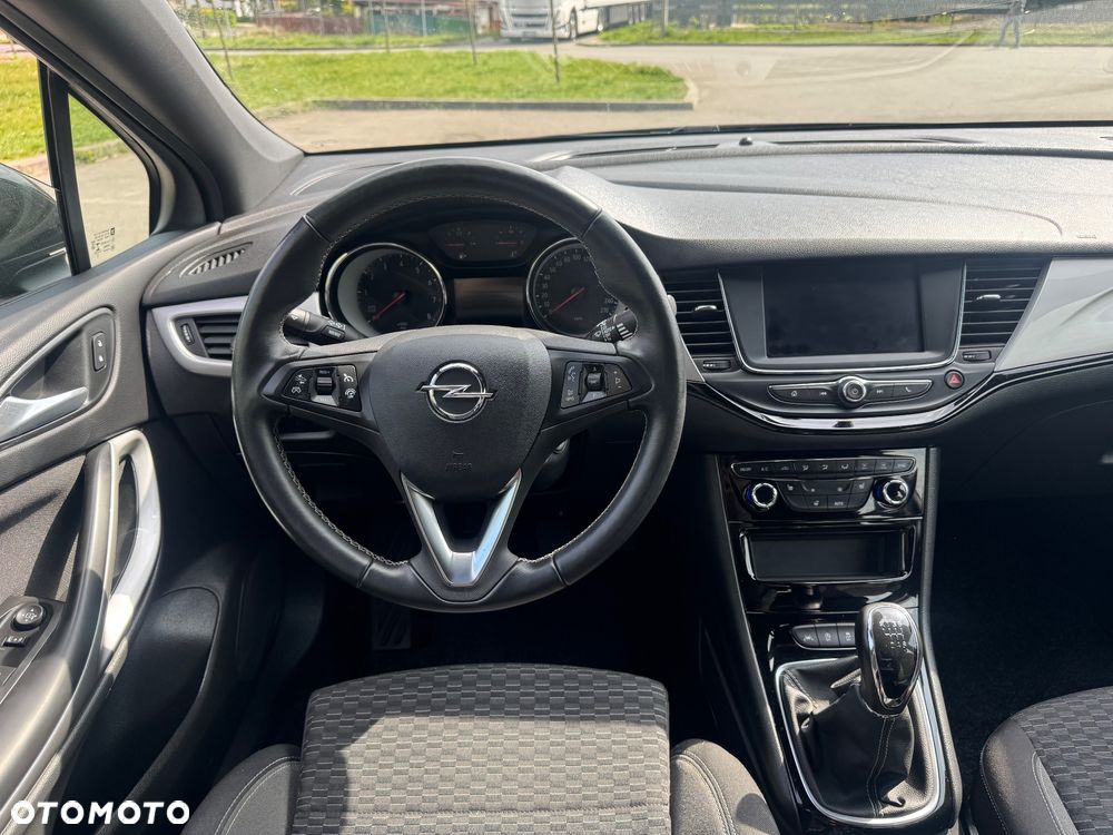 Opel Astra 1.2 T Elegance S&S - 13