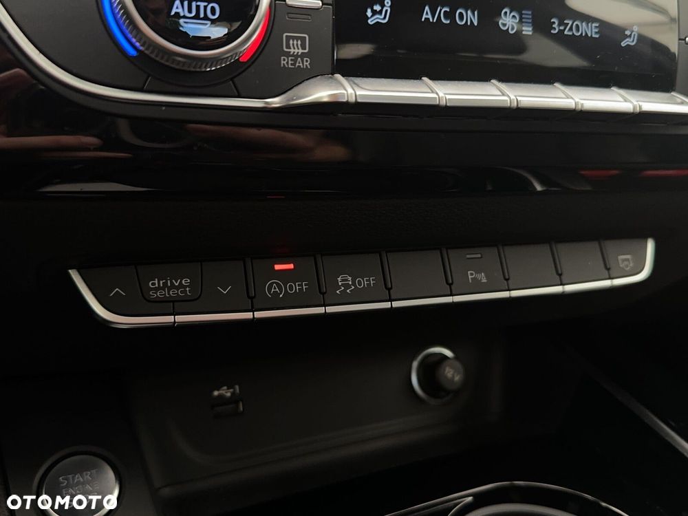 Audi A4 Limousine - 28