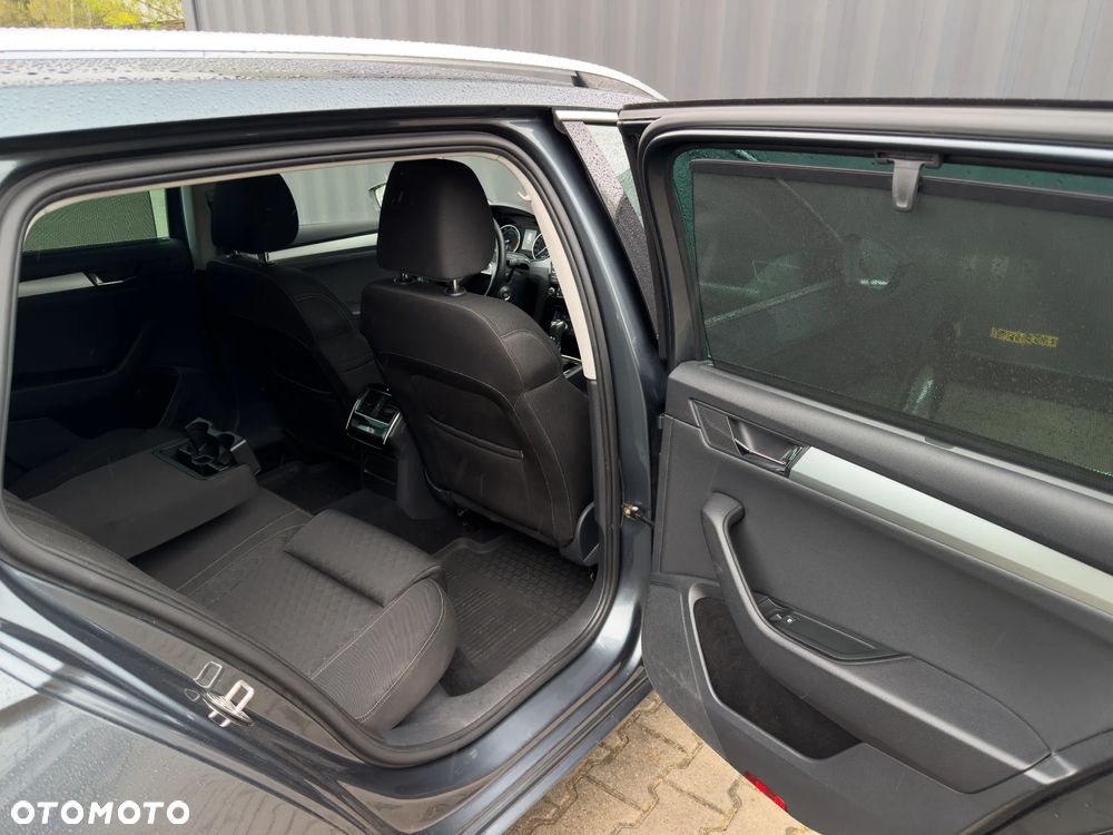 Skoda Superb 1.8 TSI Active DSG - 20