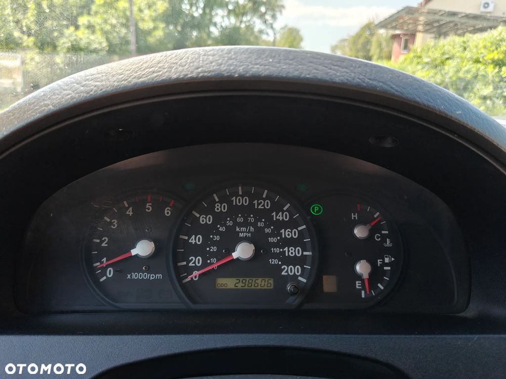 Kia Sorento 2.5 CRDi (lea) - 22