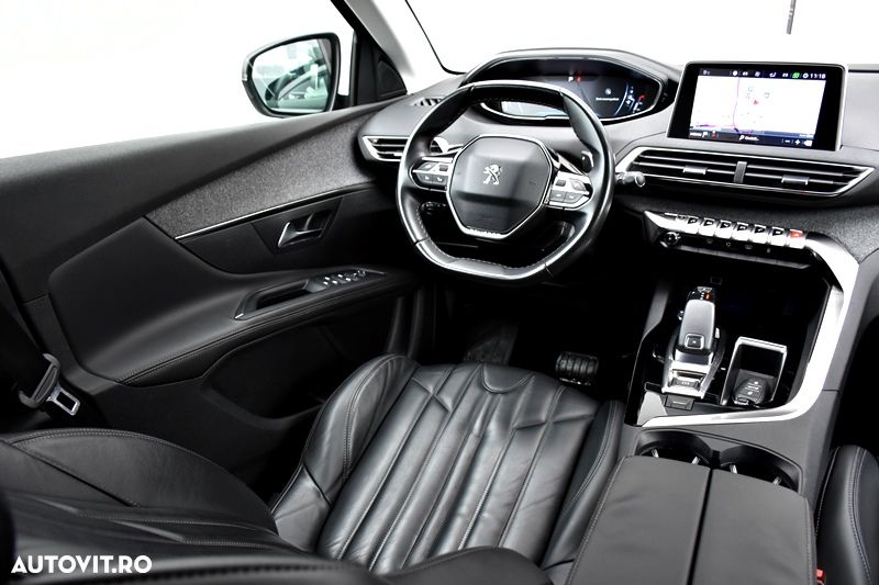 Peugeot 5008 PureTech 130 EAT8 Stop & Start Allure Business-Paket - 19