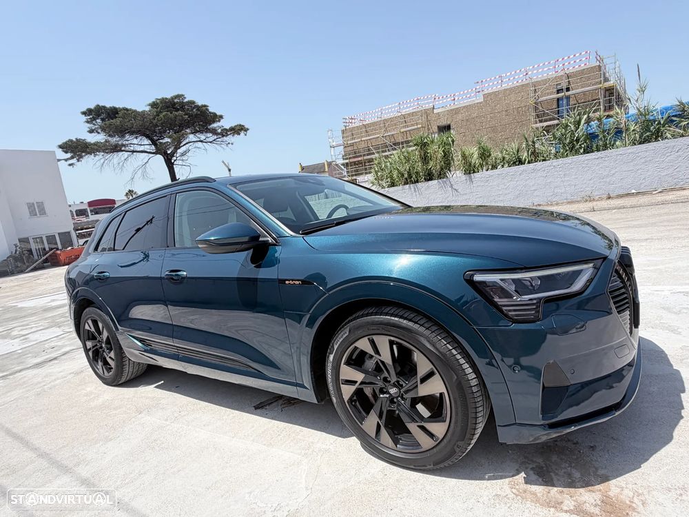 Audi e-tron 50 quattro
