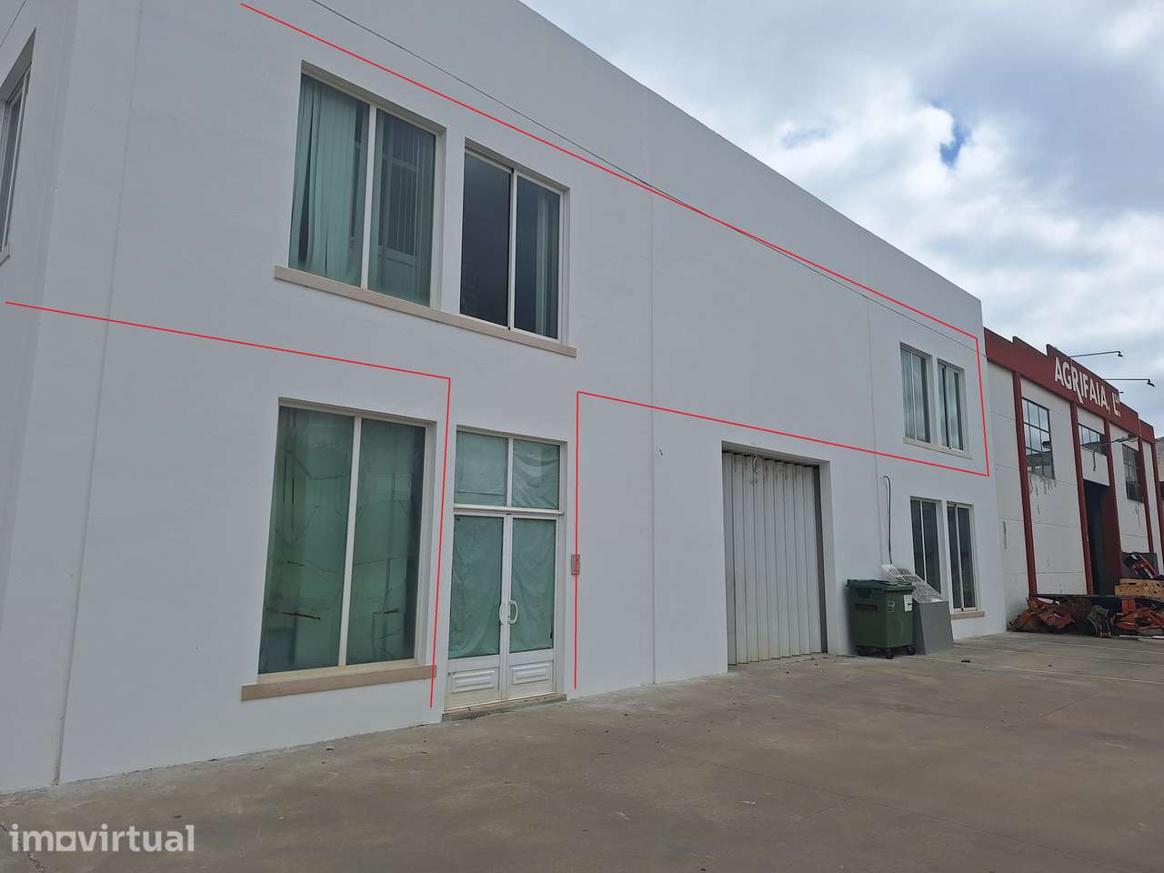 Espaço com 240m2 em Torres Vedras - Grande imagem: 2/8