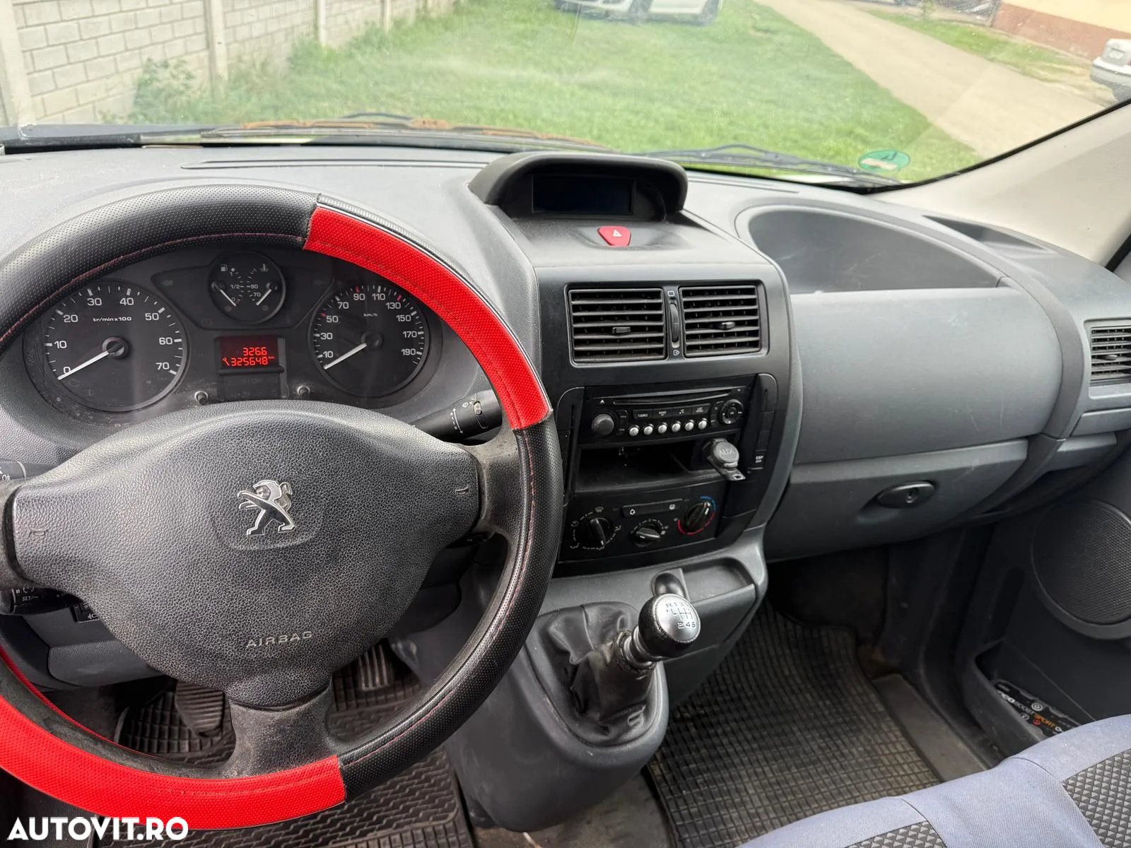 Peugeot Expert L2H1 - 9