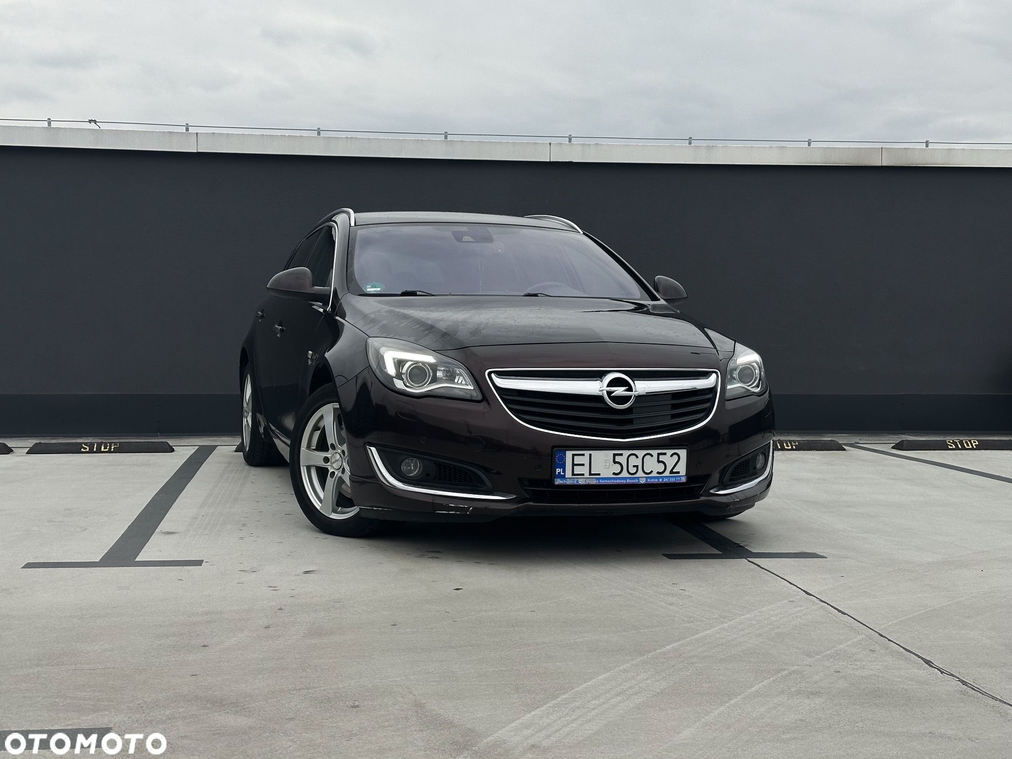 Opel Insignia 2.0 Bi TurboCDTI Sports Tourer Business Edition - 1