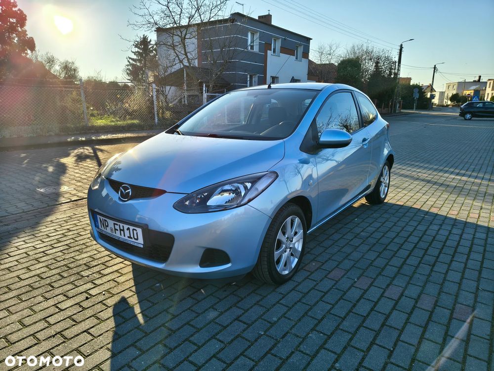 Mazda 2 - 4