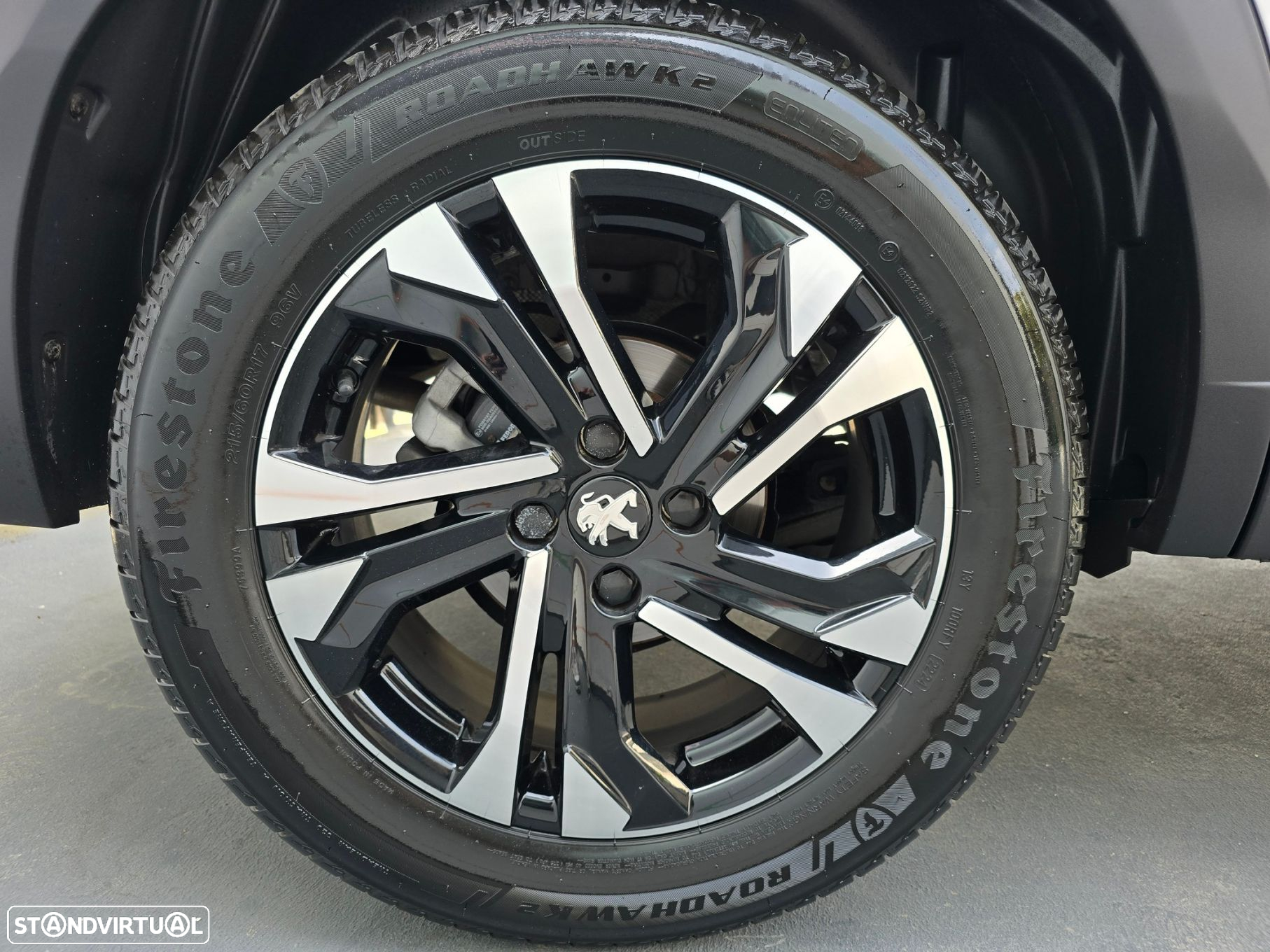 Peugeot 2008 1.2 PureTech Allure Pack EAT8 - 42