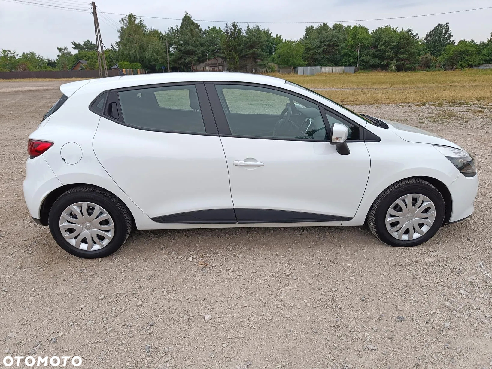 Renault Clio 1.2 16V 75 Dynamique - 10